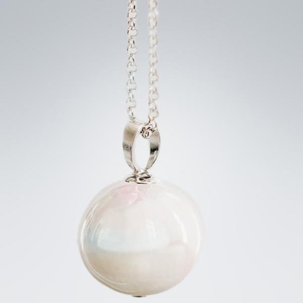 Perle mit Seele 'White Angel"